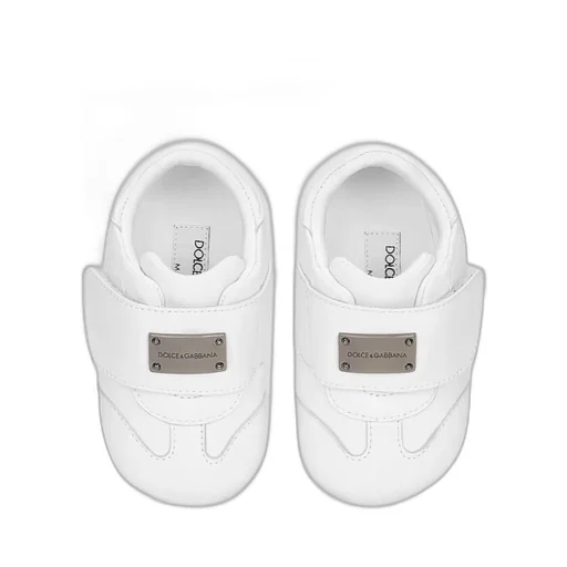 Logo Plaque Round Toe Sneakers