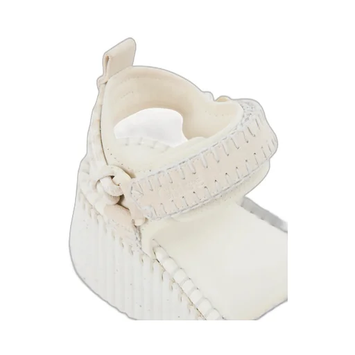 Nama Platform Sandals
