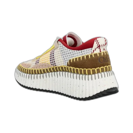 Nama Low-Top Sneakers