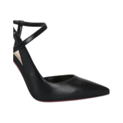 Jenlove Pointed Toe Pumps