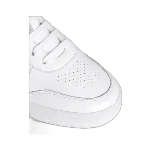 Trainer Low Lace-Up Sneaker In Calfskin