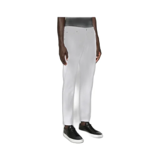 Tailored Fit Casual Shorts