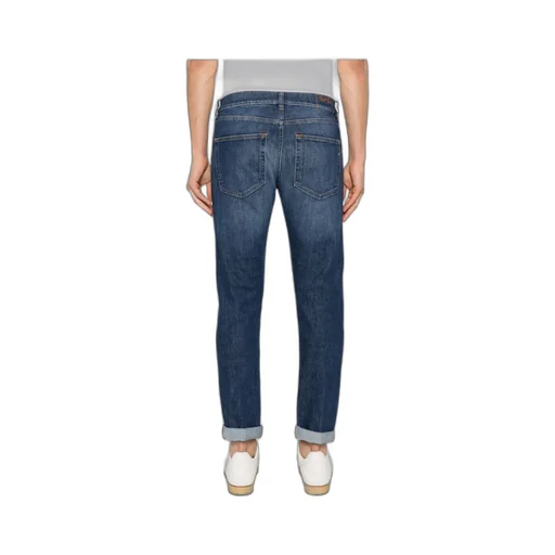 Belt-Loop Jeans