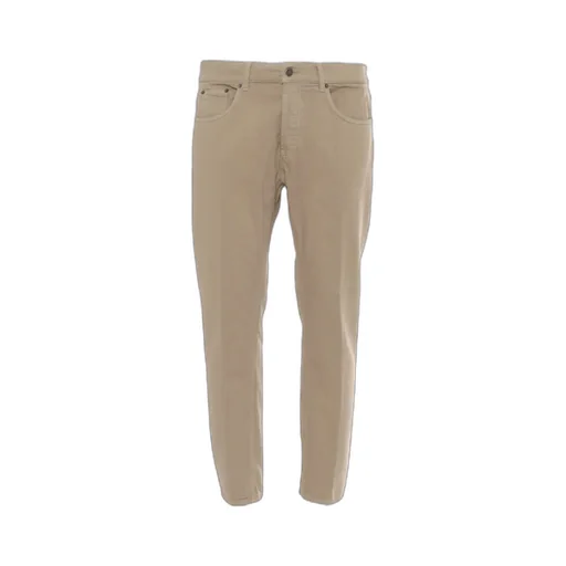 Belt-Loop Jeans