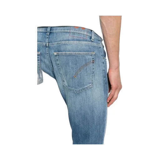 Dian Logo-Plaque Distressed Jeans