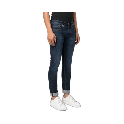 Button Detailed Slim-Cut Jeans
