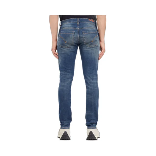 Belt-Loop Jeans