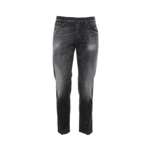 Slim-Cut Jeans