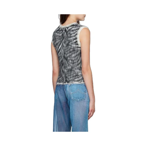 Round-Neck Zebra Vest