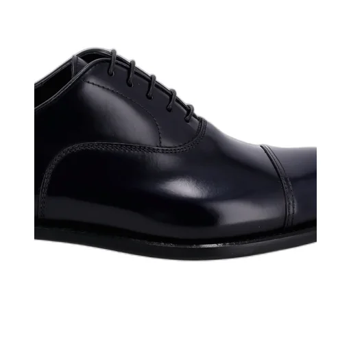Lacing Casual Shoes
