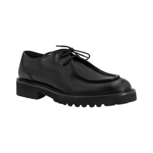 Two-Hole Round-Toe Lace-Up Shoes