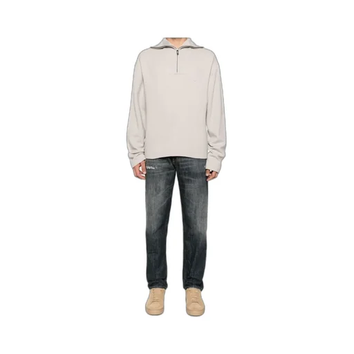 Straight Leg Jeans