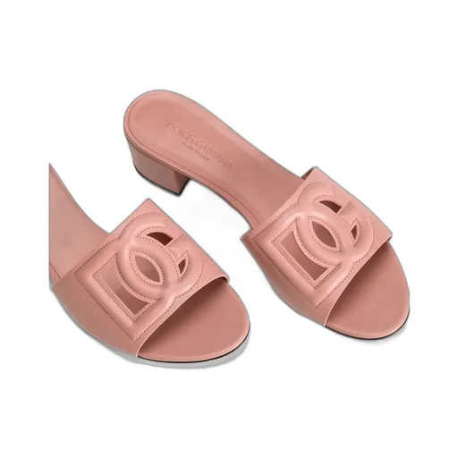 Cut-Out Logo Detailed Slides