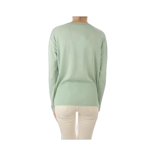 Long-Sleeved Round-Neck Sweater