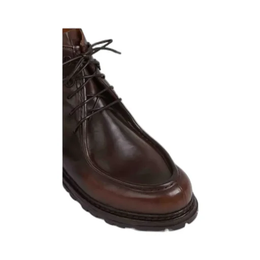 Round-Toe Leather Boots