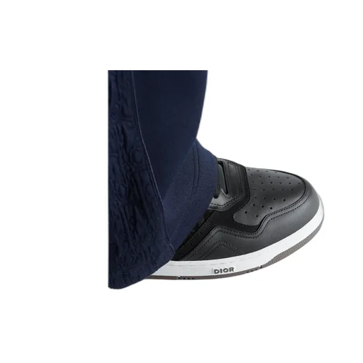 B27 Uptown Low-Top Sneaker