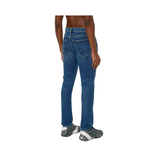 D-Strukt Slim-Fit Jeans