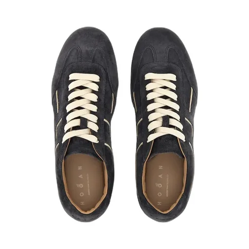 Olympia Sneakers