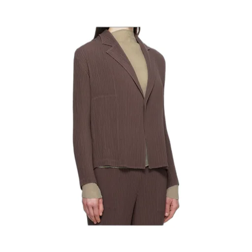 Pleated Blazer
