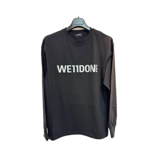 Long-Sleeved Sweatshirt