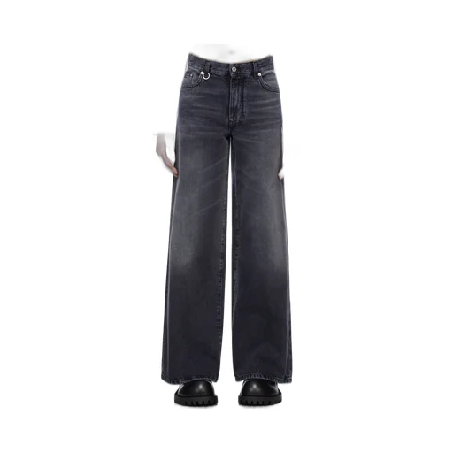 Wide-Leg Jeans