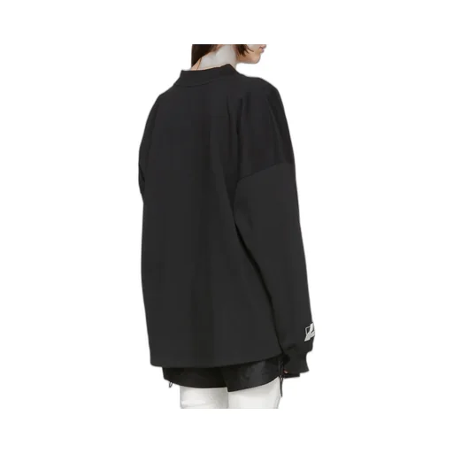 V-Collar Long-Sleeved T-Shirt