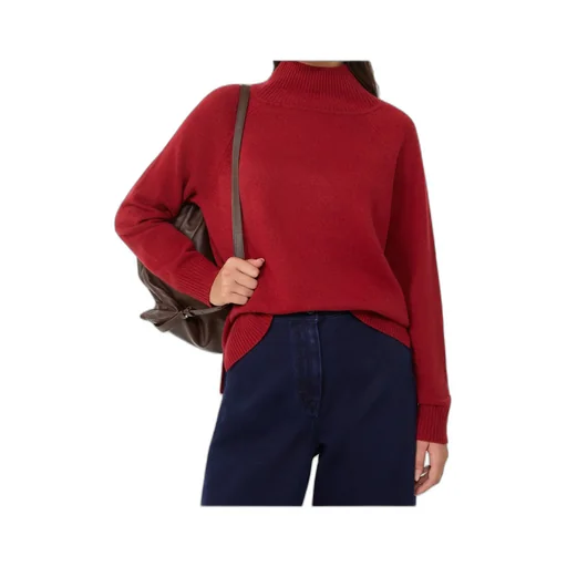 Long-Sleeved Turtleneck
