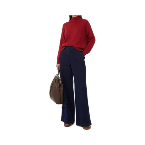 Long-Sleeved Turtleneck