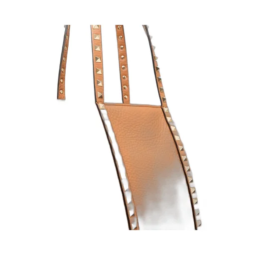 Rockstud Shopping Bag In Grainy Calfskin