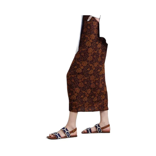 Logo Embroidered Buckled Sandals