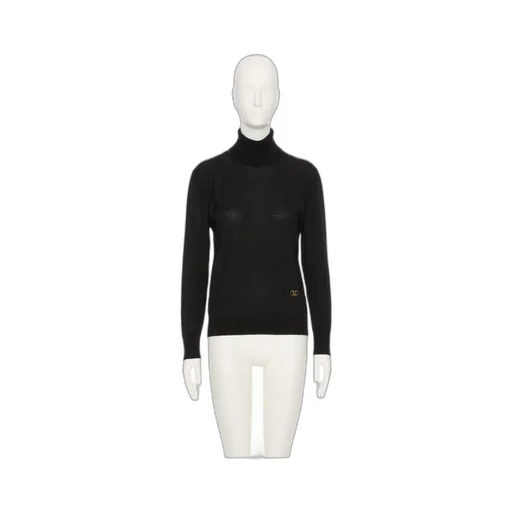 Long-Sleeved Sweater