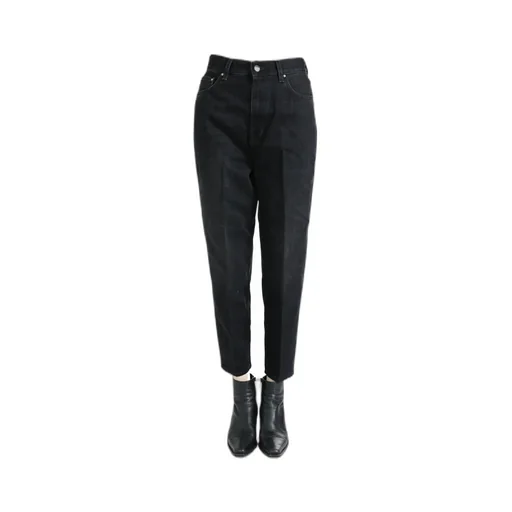 Belt-Loop Jeans
