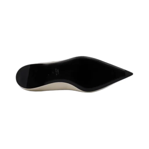 Pointed Flat Shoes