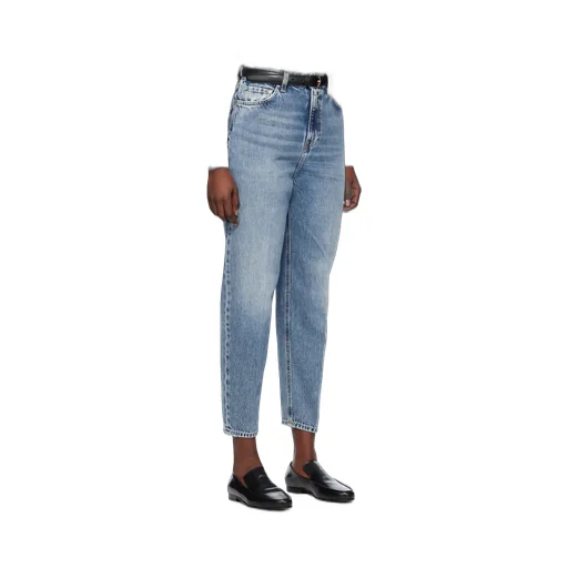 Straight Jeans