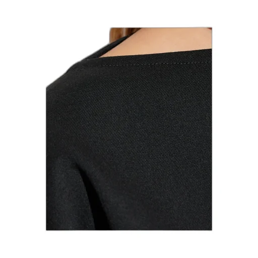 Buttoned Top