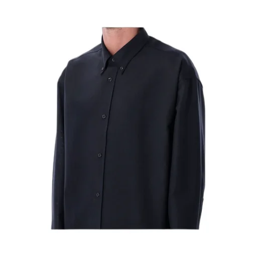 Pointed Collar Long-Sleeved Shirt