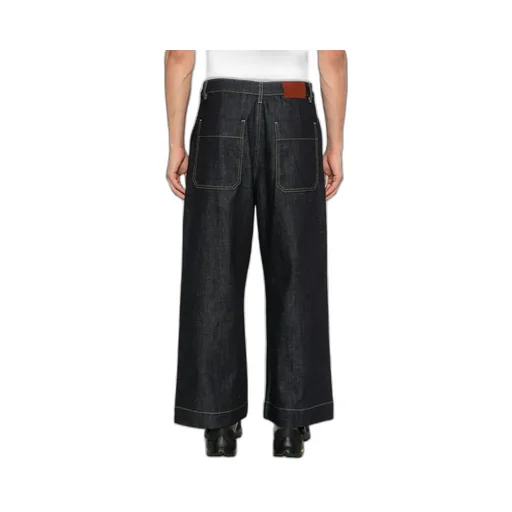Belt-Loop Jeans