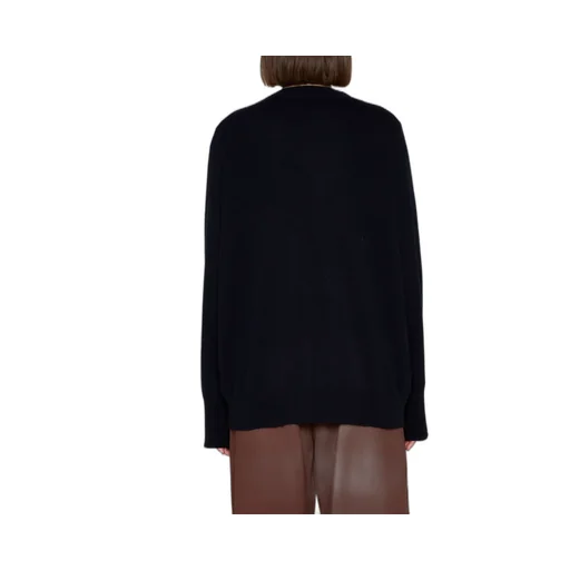 Rall Y-Neck Sweater