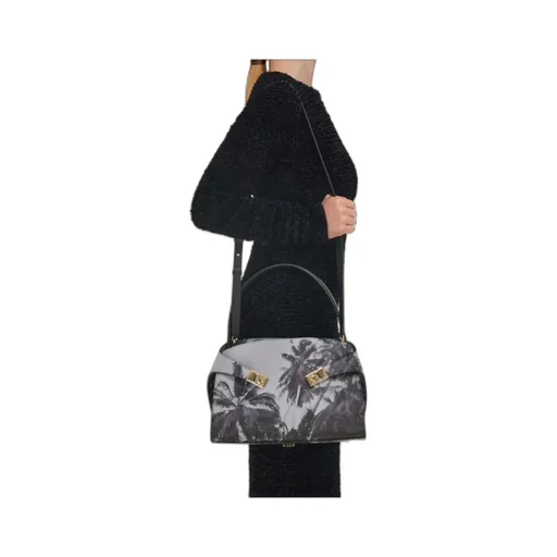 Hug Soft Shoulder Bag