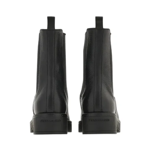 Chelsea Boot