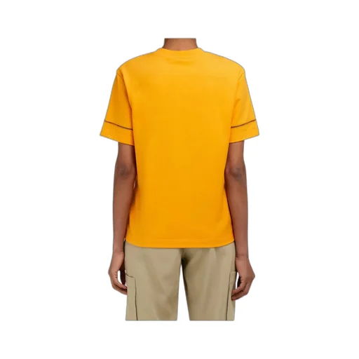 Short-Sleeved T-Shirt