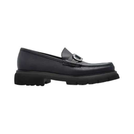 Gancini Decorated Moccasin Shoes