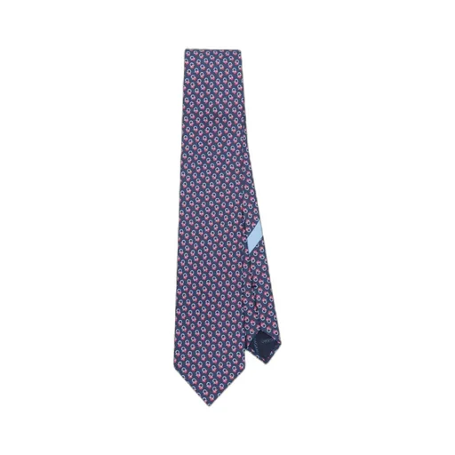 Pointed Tie