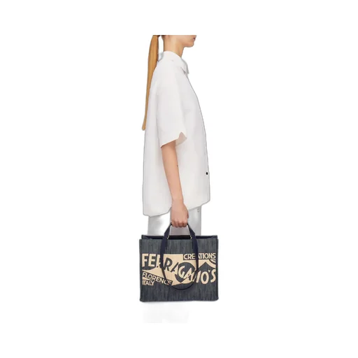 Logo Detailed Medium Tote Bag