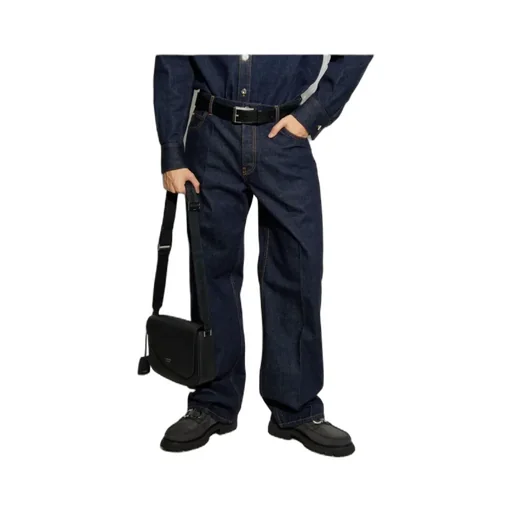 Belt-Loop Jeans