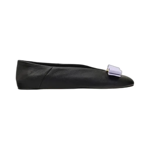 Bow Detailed Ballet Flats