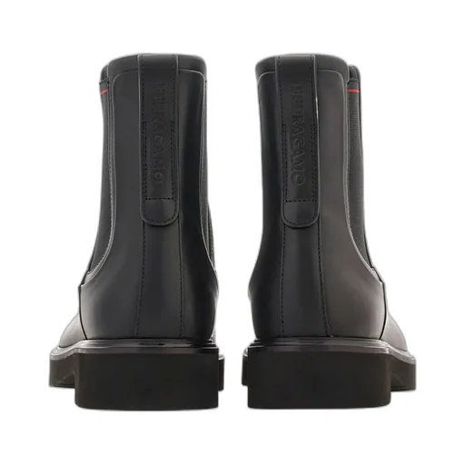 Round-Toe Chelsea Boots