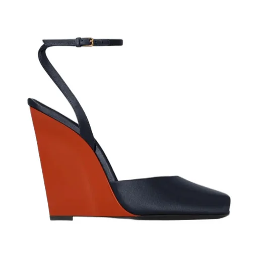 La Scandale Wedge Sandals