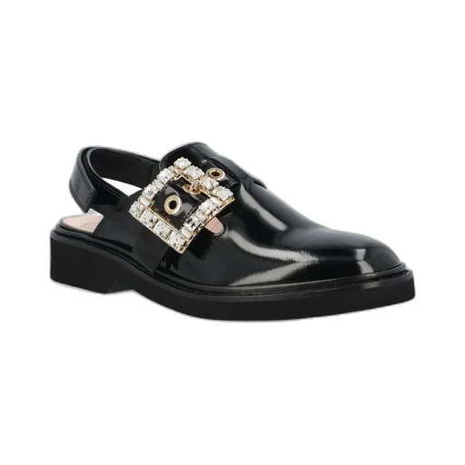 Buckle Embellished Round Toe Sandals