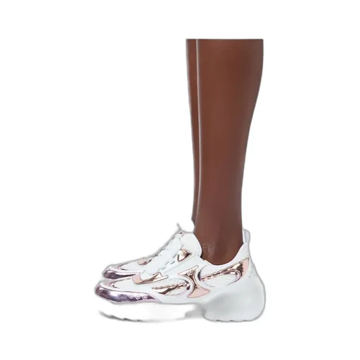 Viv On The Run Sneakers